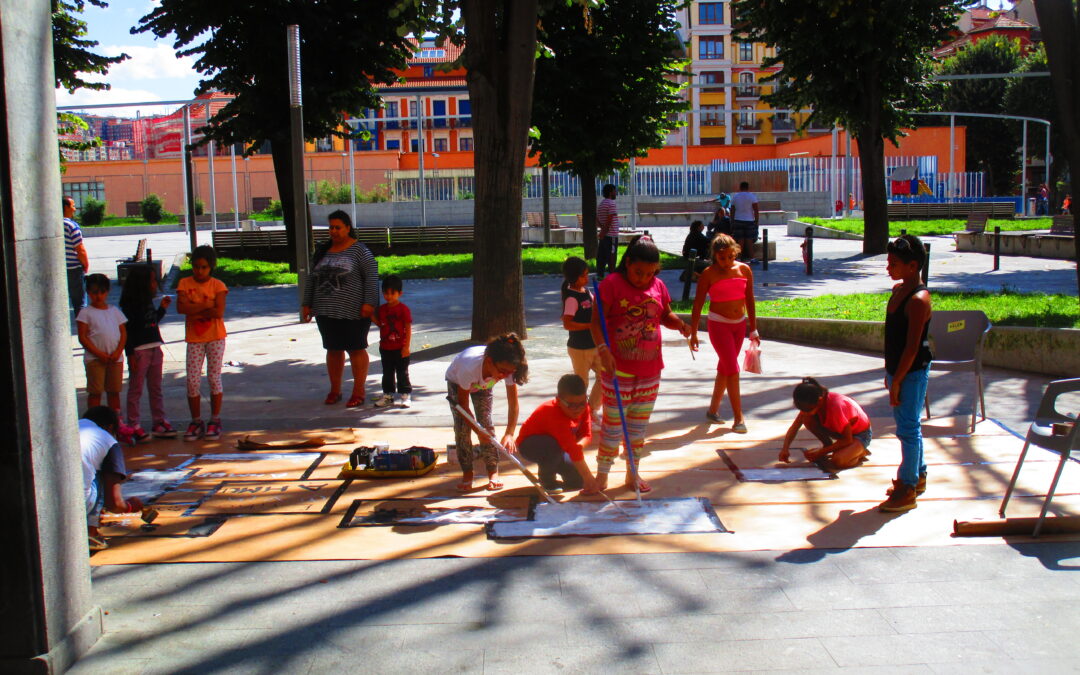 Taller Infantil de Pintura en el Suelo Plaza Corazón de María (Bilbao)